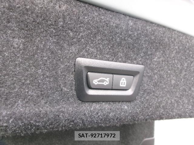 Bmw M3 2021-10 6675184-23