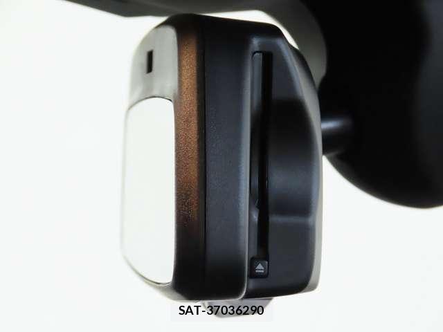 Bmw M3 2023-04 8335081-11