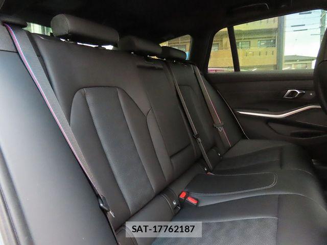 Bmw M3 2023-12 7960682-22
