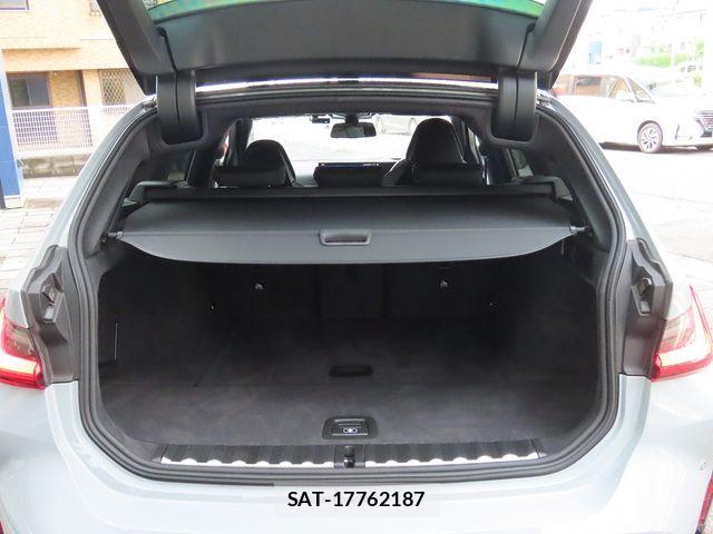 Bmw M3 2023-12 7960682-24