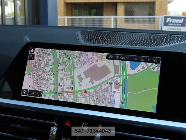 Bmw M4 2021-12 6814008-14