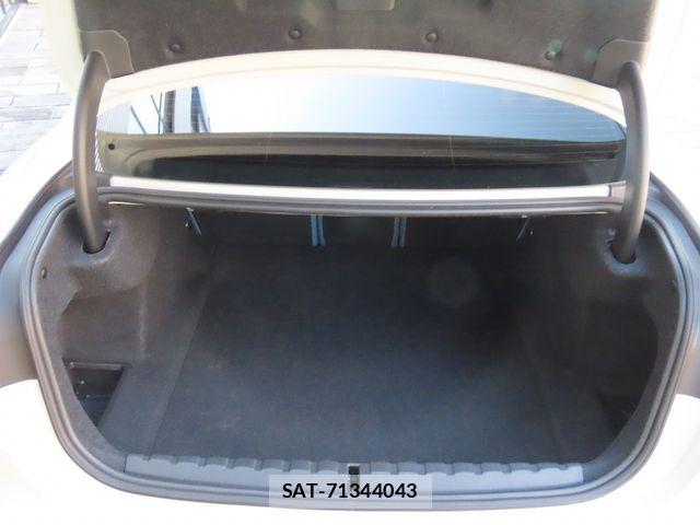 Bmw M4 2021-12 6814008-25