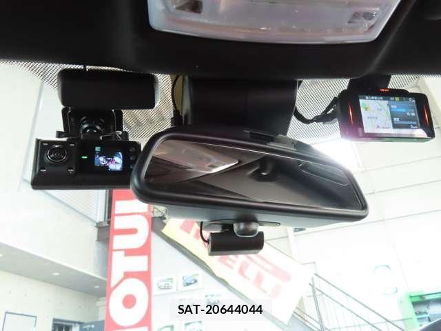 Bmw M4 2015-03 8098278-15