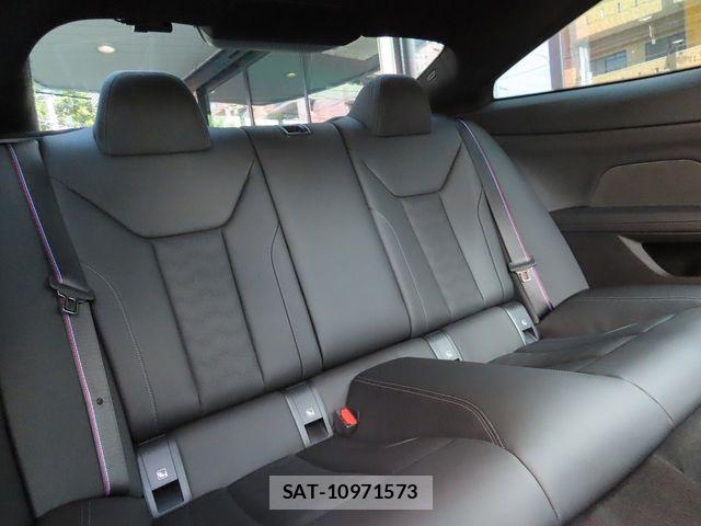Bmw M4 2024-09 8353983-25