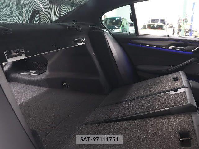 Bmw M5 2018-07 3661689-21