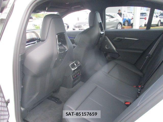 Bmw M5 2025-07 3831816-17