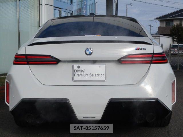 Bmw M5 2025-07 3831816-7