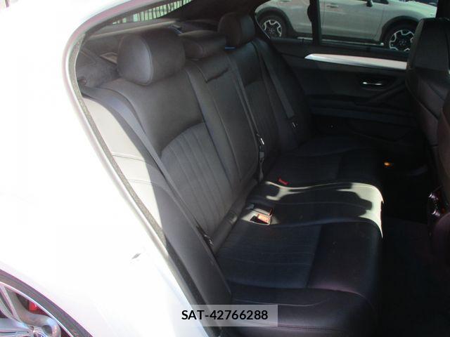 Bmw M5 2013-06 6610815-16