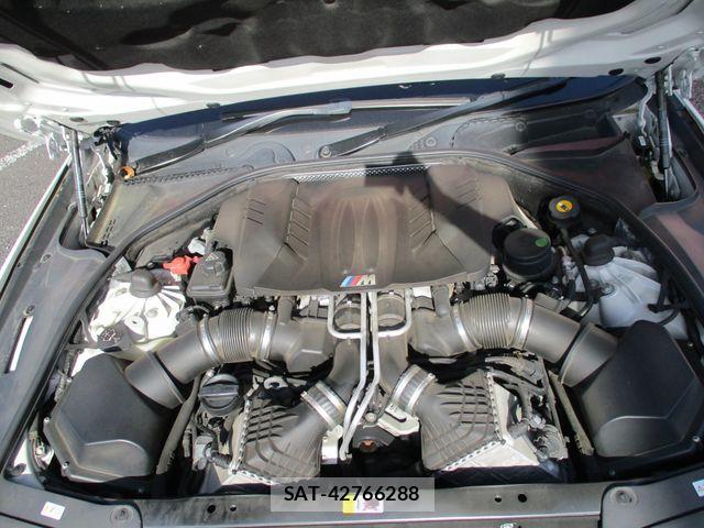 Bmw M5 2013-06 6610815-26