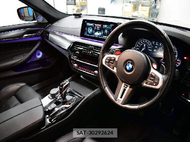 Bmw M5 2018-05 6902708-18