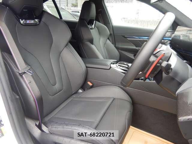Bmw M5 2025-11 7960684-6