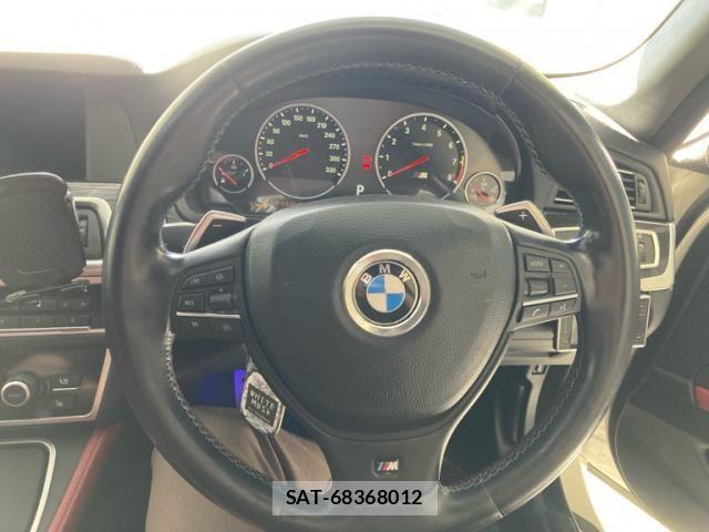 Bmw M5 2012-03 8411421-5