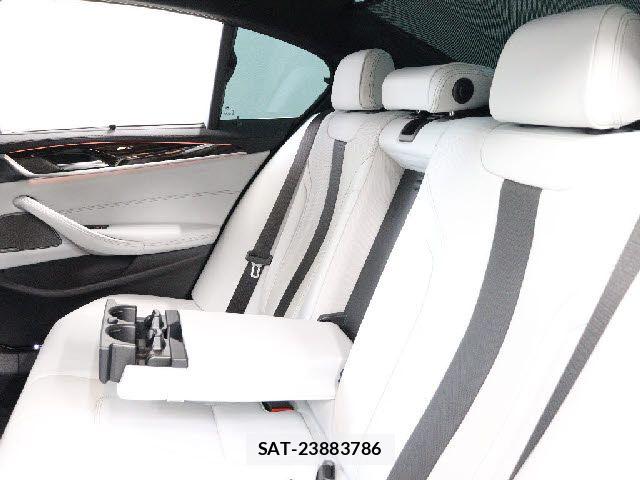 Bmw M5 2019-12 8828052-18