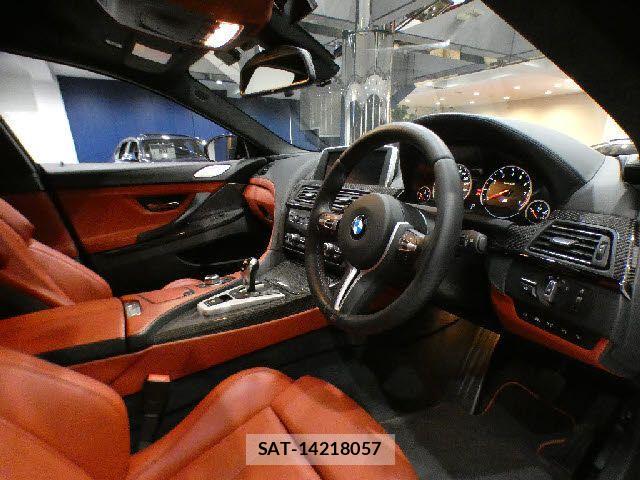 Bmw M6 2013-08 1658220-11