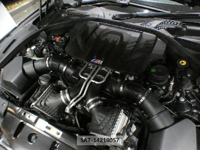 Bmw M6 2013-08 1658220-6