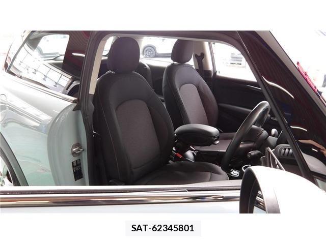 Bmw MINI 2018-12 3765929-9