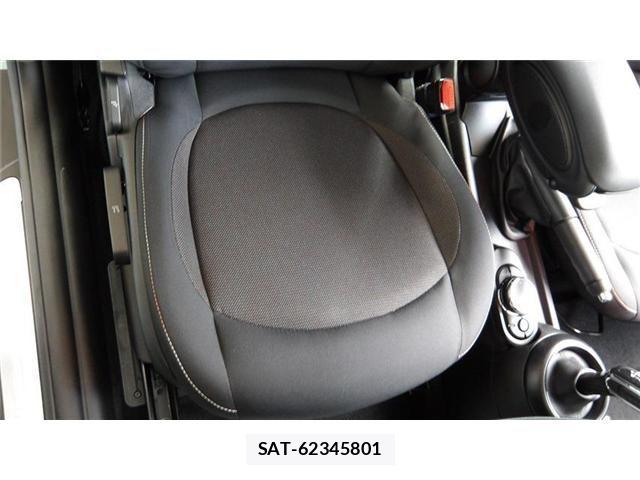 Bmw MINI 2018-12 3765929-11