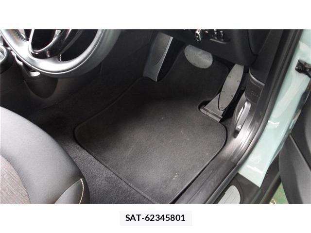 Bmw MINI 2018-12 3765929-12