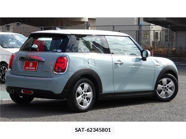 Bmw MINI 2018-12 3765929-3