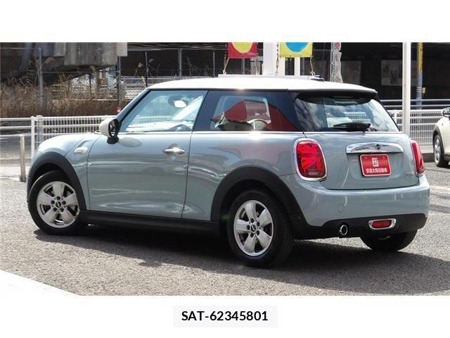 Bmw MINI 2018-12 3765929-4