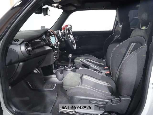 Bmw MINI 2018-01 7499709-11
