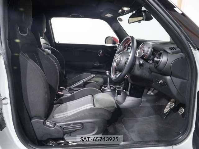 Bmw MINI 2018-01 7499709-12