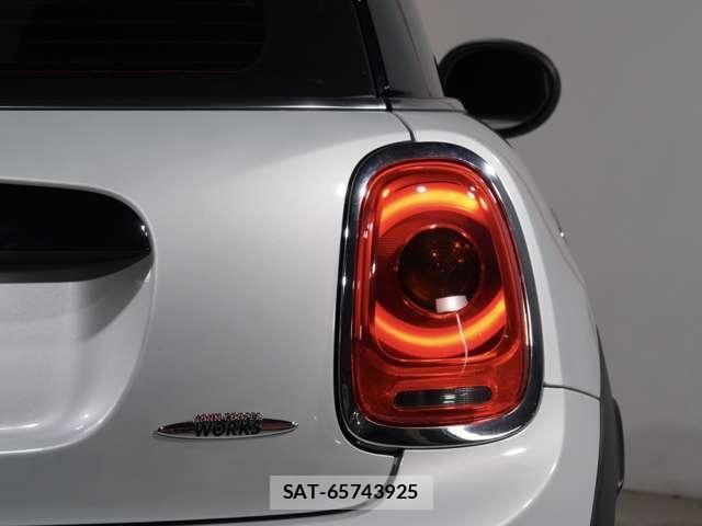 Bmw MINI 2018-01 7499709-26