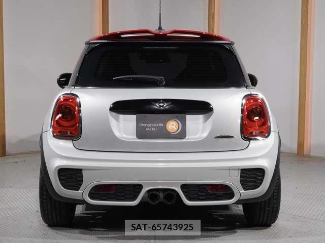 Bmw MINI 2018-01 7499709-8