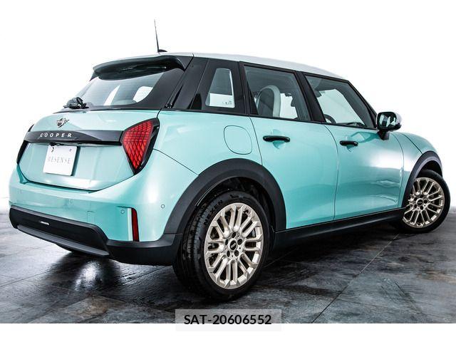 Bmw MINI 2024-12 7782983-12