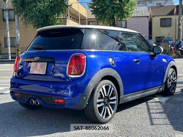 Bmw MINI 2018-10 8364948-29