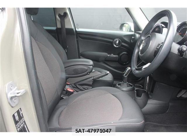 Bmw MINI 2019-10 8828053-21