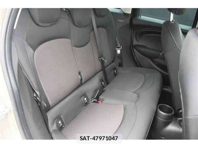 Bmw MINI 2019-10 8828053-24