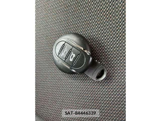 Bmw MINI 2018-08 7215382-8