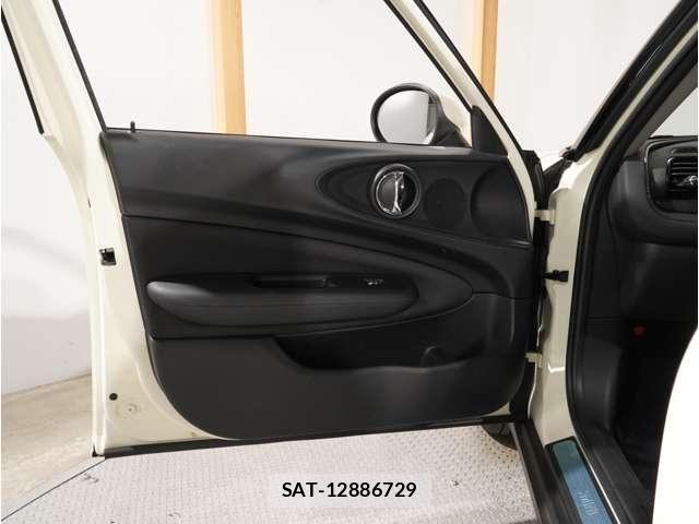 Bmw MINI 2019-07 8523784-10