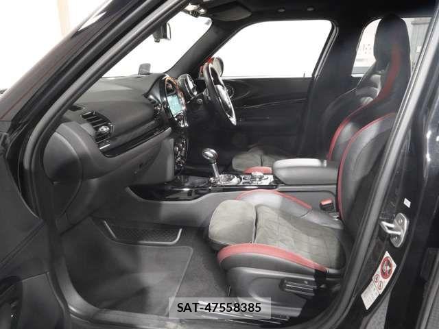 Bmw MINI CLUBMAN 2017-04 5860668-11