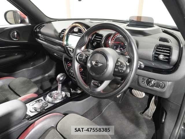 Bmw MINI CLUBMAN 2017-04 5860668-15