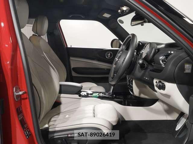 Bmw MINI CLUBMAN 2017-06 6007475-12