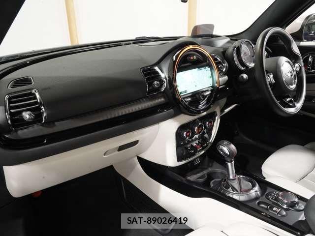 Bmw MINI CLUBMAN 2017-06 6007475-14