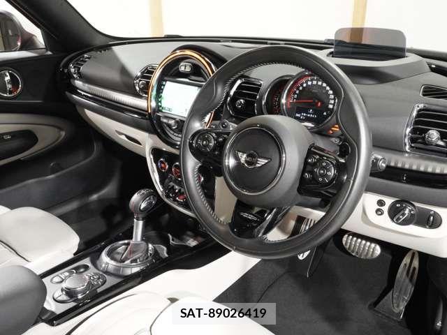 Bmw MINI CLUBMAN 2017-06 6007475-15