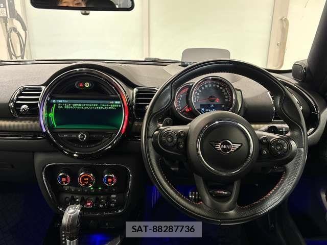 Bmw MINI CLUBMAN 2018-07 6610819-18