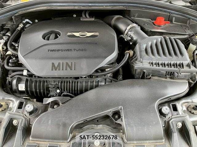Bmw MINI CLUBMAN 2018-05 6670549-17