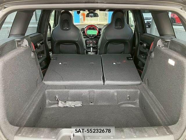 Bmw MINI CLUBMAN 2018-05 6670549-18