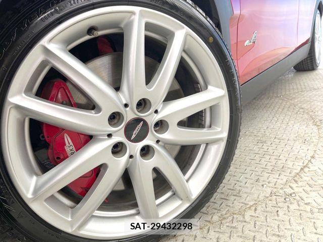 Bmw MINI CLUBMAN 2017-12 7215383-16