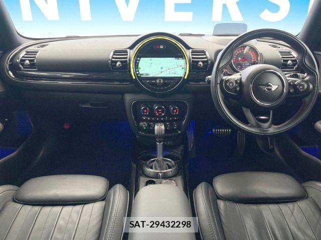 Bmw MINI CLUBMAN 2017-12 7215383-1
