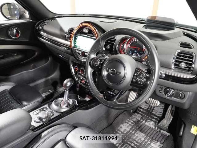 Bmw MINI CLUBMAN 2019-05 7325966-17