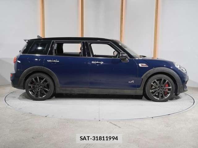 Bmw MINI CLUBMAN 2019-05 7325966-22