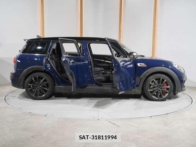 Bmw MINI CLUBMAN 2019-05 7325966-23