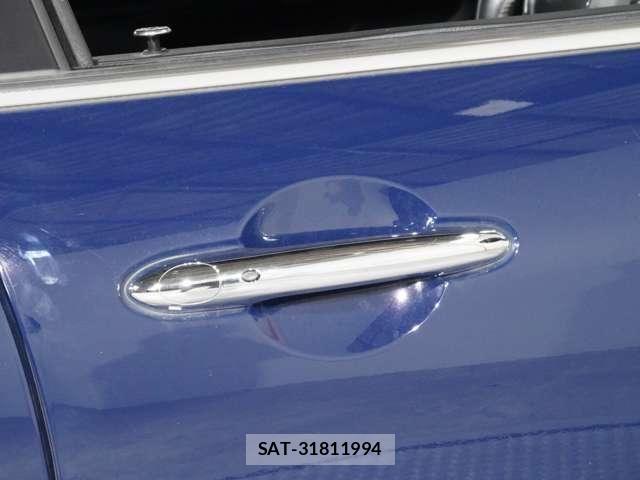Bmw MINI CLUBMAN 2019-05 7325966-24