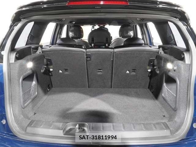 Bmw MINI CLUBMAN 2019-05 7325966-29