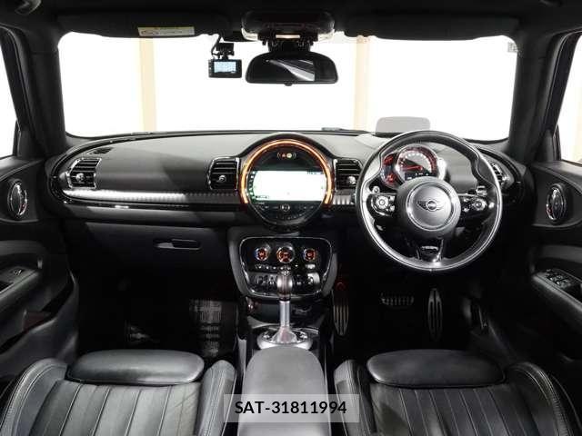 Bmw MINI CLUBMAN 2019-05 7325966-3